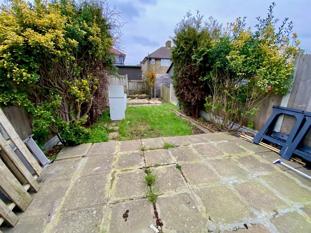 Additional image 16 of 2 bed terraced house for saleHaresfield Road, Dagenham RM10