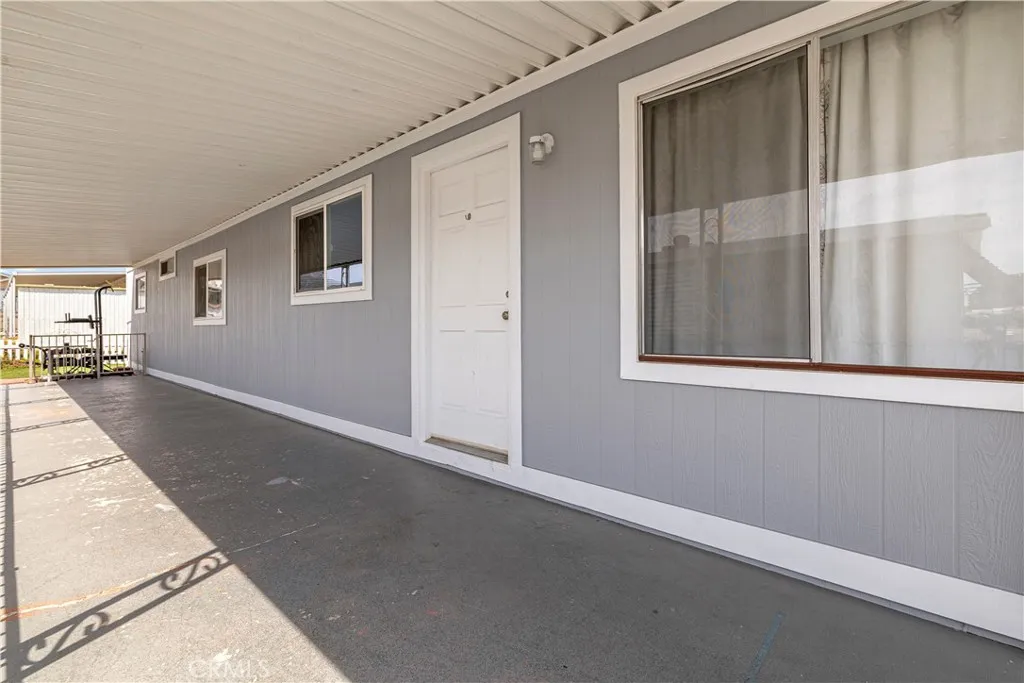 31816 Avenue E Unit 58, Yucaipa, CA 92399 photo 3