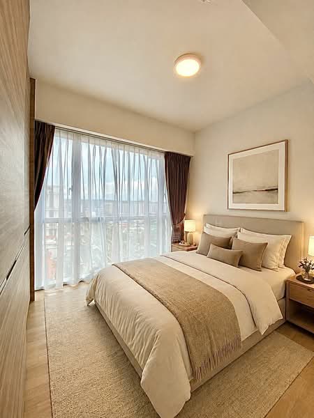 988 Upper Serangoon Road photo 2