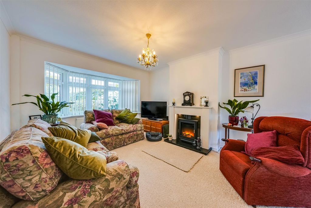 Additional image 4 of 3 bed semi-detached house for saleTredegar Road, Dartford DA2