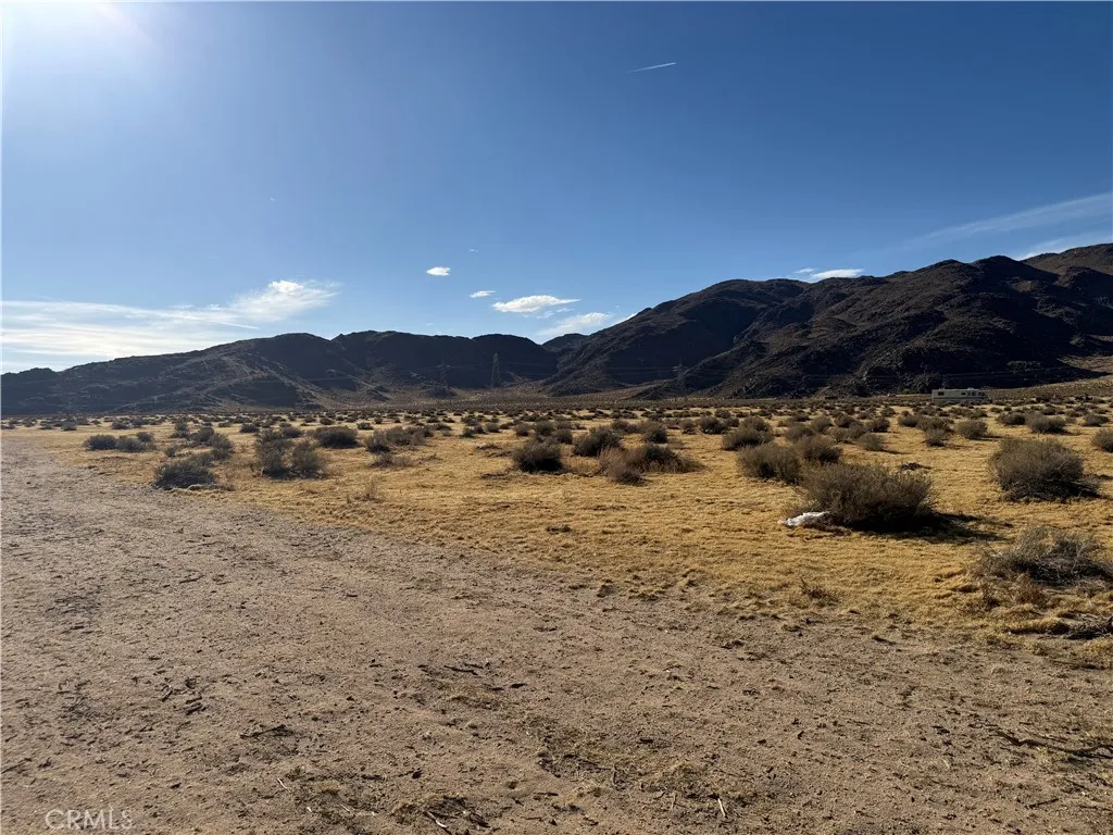 Unincorporated, Lucerne Valley, CA 92356 photo 2