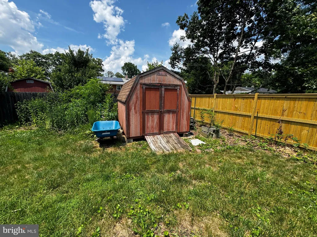 Additional image 38 of 2508 Saint John Place, Alexandria, VA 22311