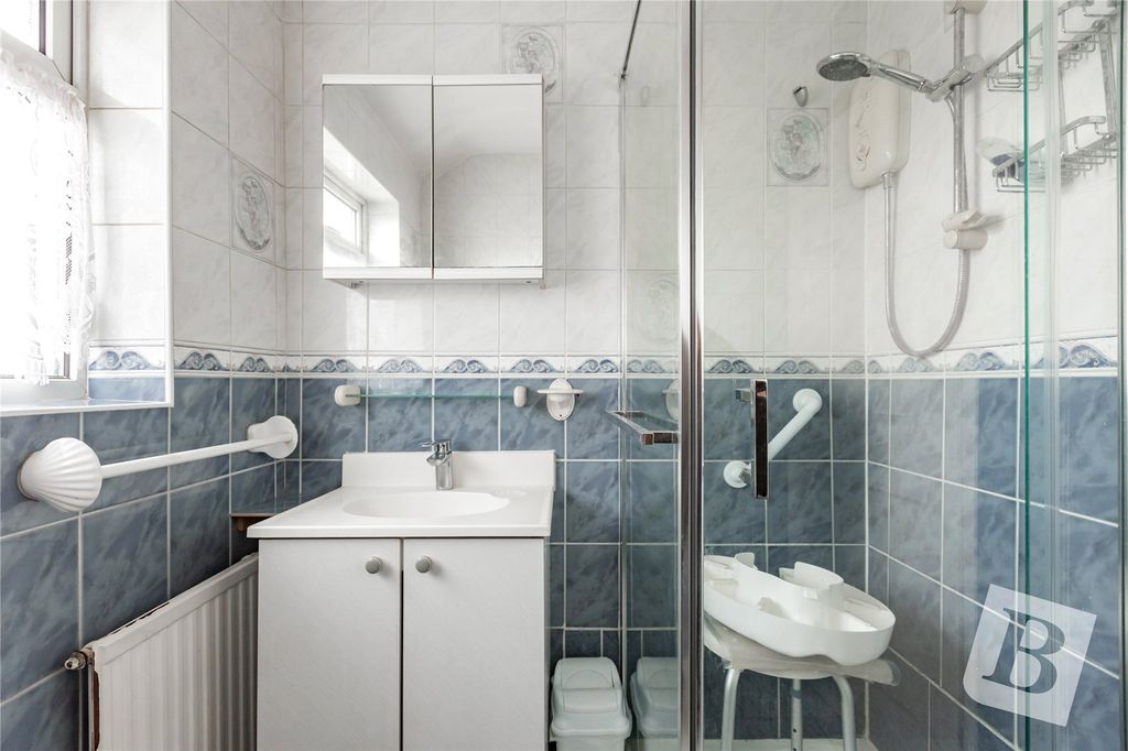 Additional image 24 of 5 bed end terrace house for saleSecond Avenue, Dagenham RM10