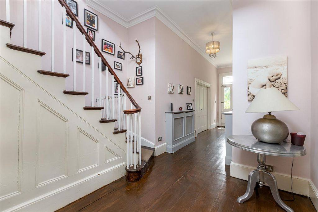 Additional image 3 of 6 bed property for saleConiscliffe Road, Darlington DL3
