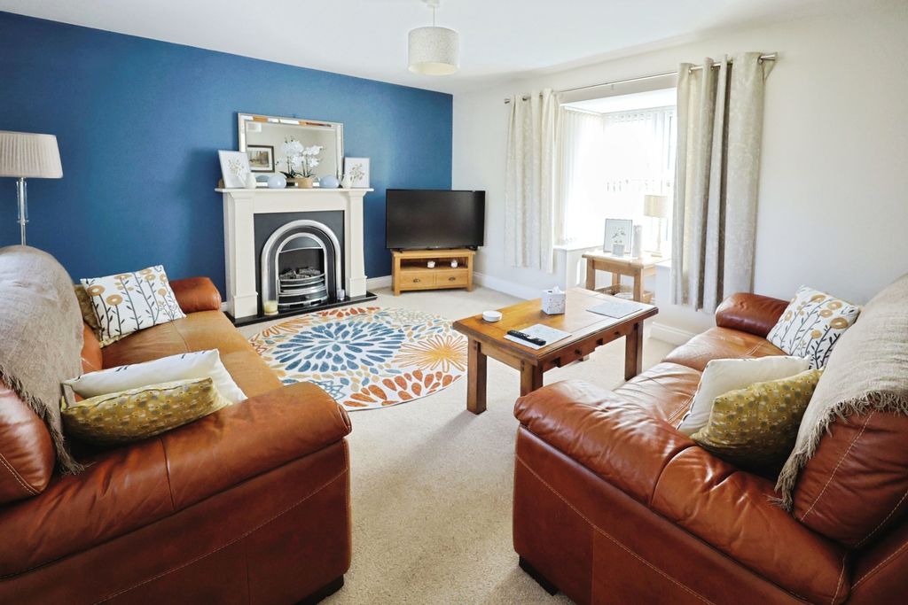 Additional image 5 of 3 bed detached house for saleVicarage Close, Howden Le Wear, Crook DL15