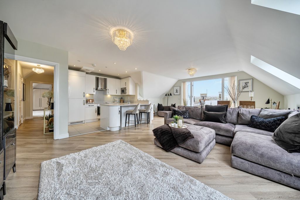 Additional image 14 of 3 bed flat for saleJepson Drive, Stone, Dartford DA2