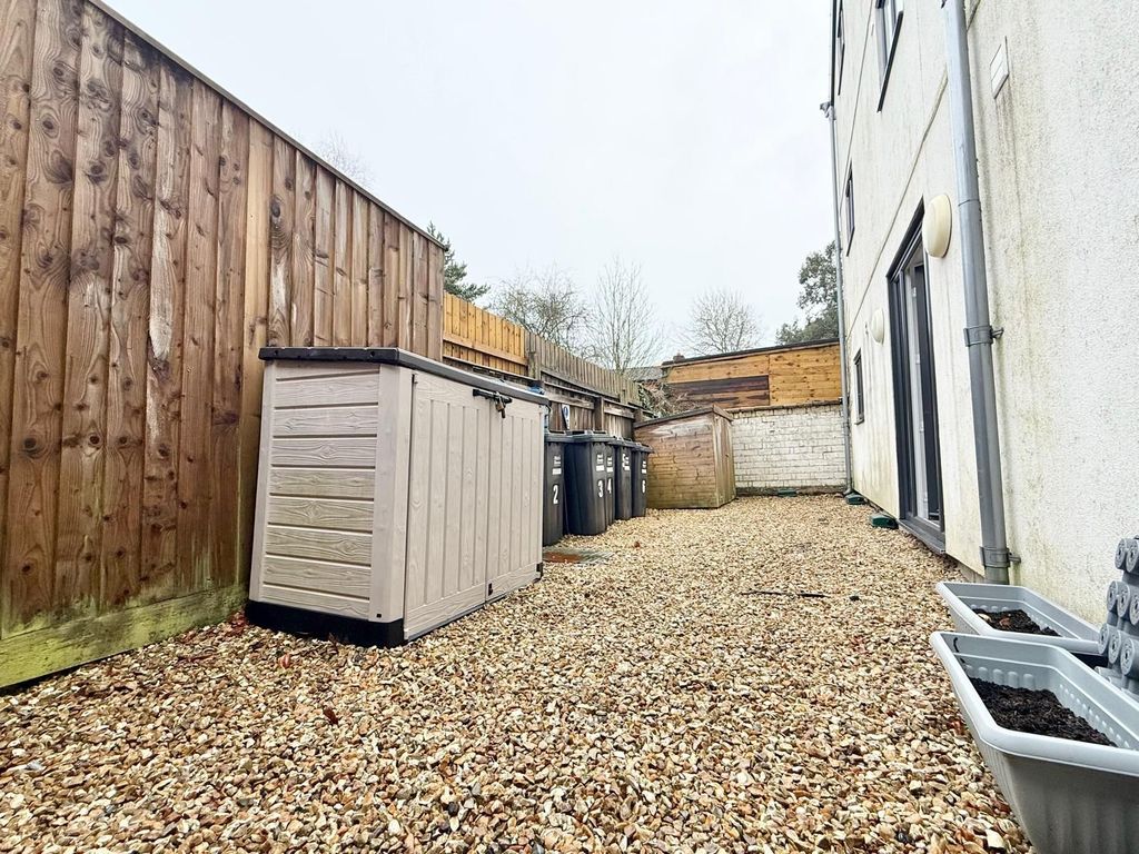 Additional image 10 of 1 bed flat for saleFlat, Florist Court, High Street, Cullompton EX15
