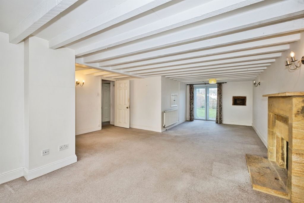 Additional image 3 of 4 bed terraced house for saleBarn Street, Crewkerne TA18