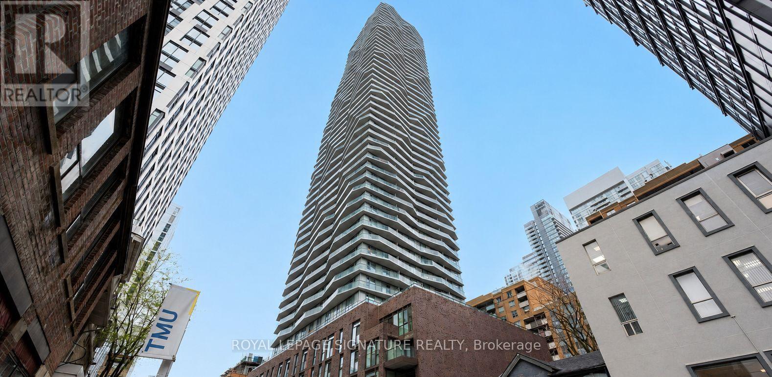 315 - 100 DALHOUSIE STREET