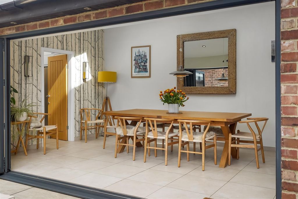 Additional image 9 of 6 bed town house for saleUplands Road, Darlington DL3