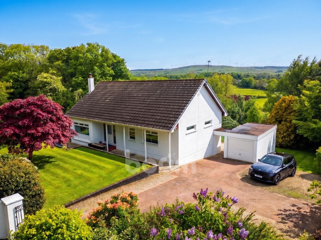 3 bed detached bungalow for saleCourthill Street, Dalry KA24