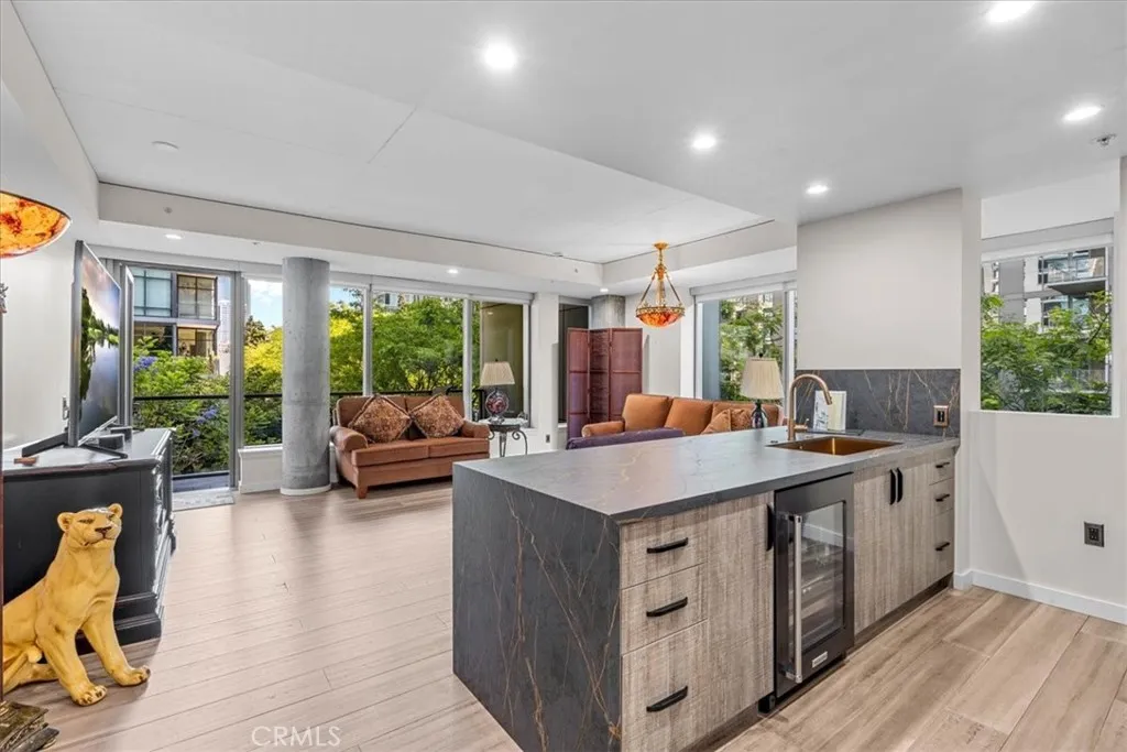 Additional image 17 of 1155 S Grand Ave Unit 426, Los Angeles, CA 90015