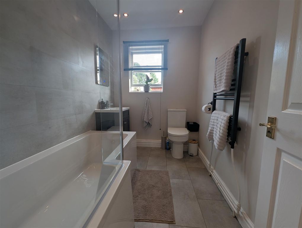 Additional image 8 of 2 bed flat for saleConiscliffe Road, Darlington DL3