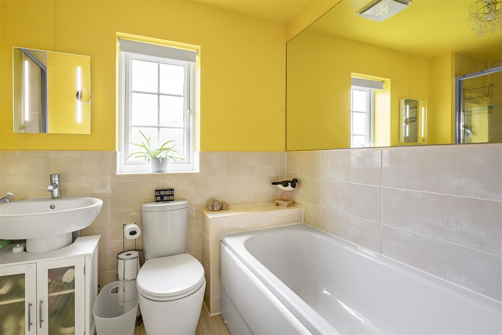 Additional image 20 of 4 bed property for saleCambridge Way, Cullompton EX15
