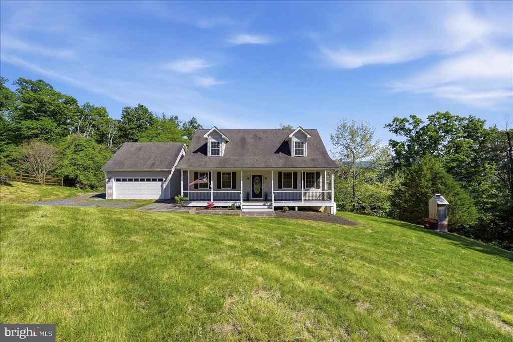 65 Cheyenne Lane, Front Royal, VA 22630