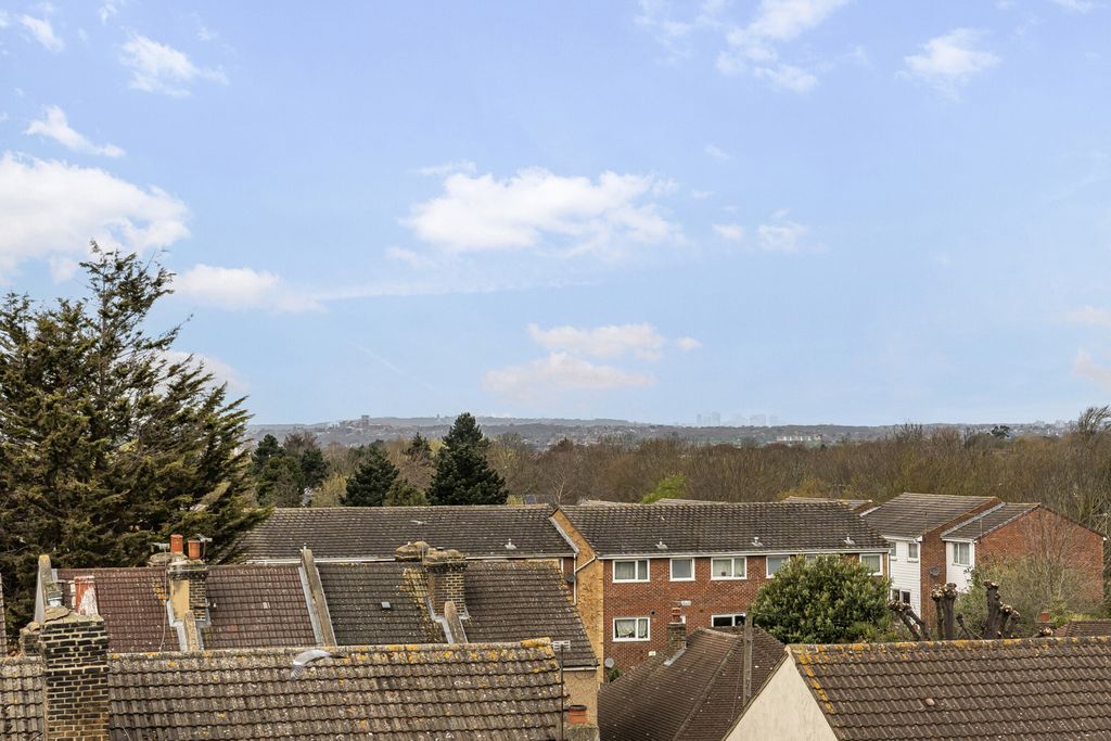 Additional image 23 of 3 bed flat for saleJepson Drive, Stone, Dartford DA2