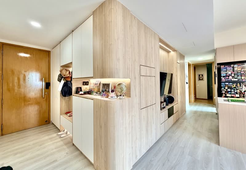 6 Sinaran Drive photo 2