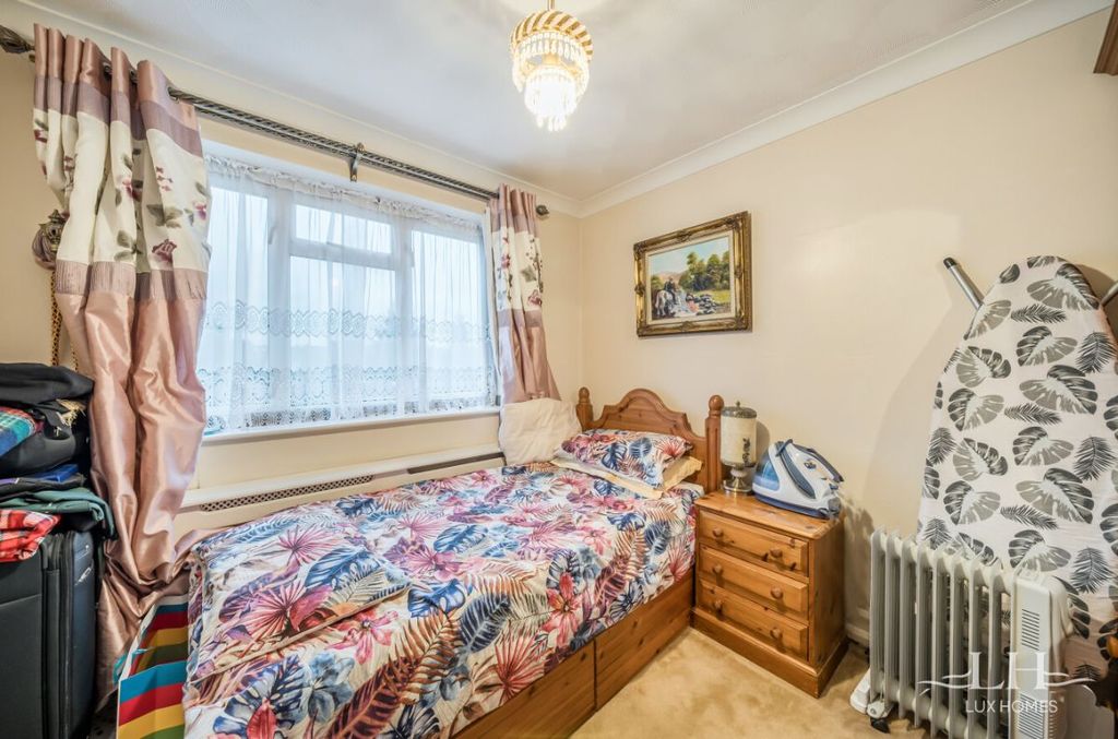 Additional image 17 of 3 bed detached house for saleAldborough Road, Dagenham RM10
