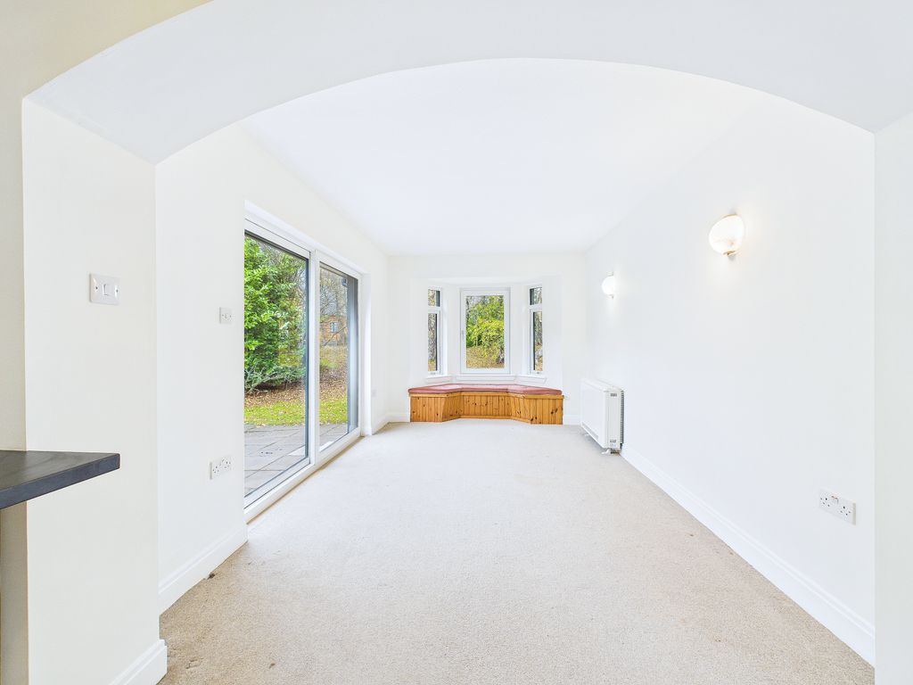 3 bed bungalow for saleDunachton Road, Kingussie PH21 photo 5