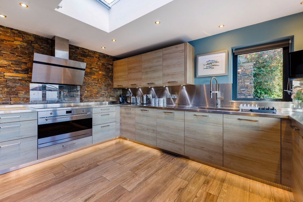 Additional image 7 of 4 bed detached house for saleOverseas Estate, Stoke Fleming, Dartmouth, Devon TQ6