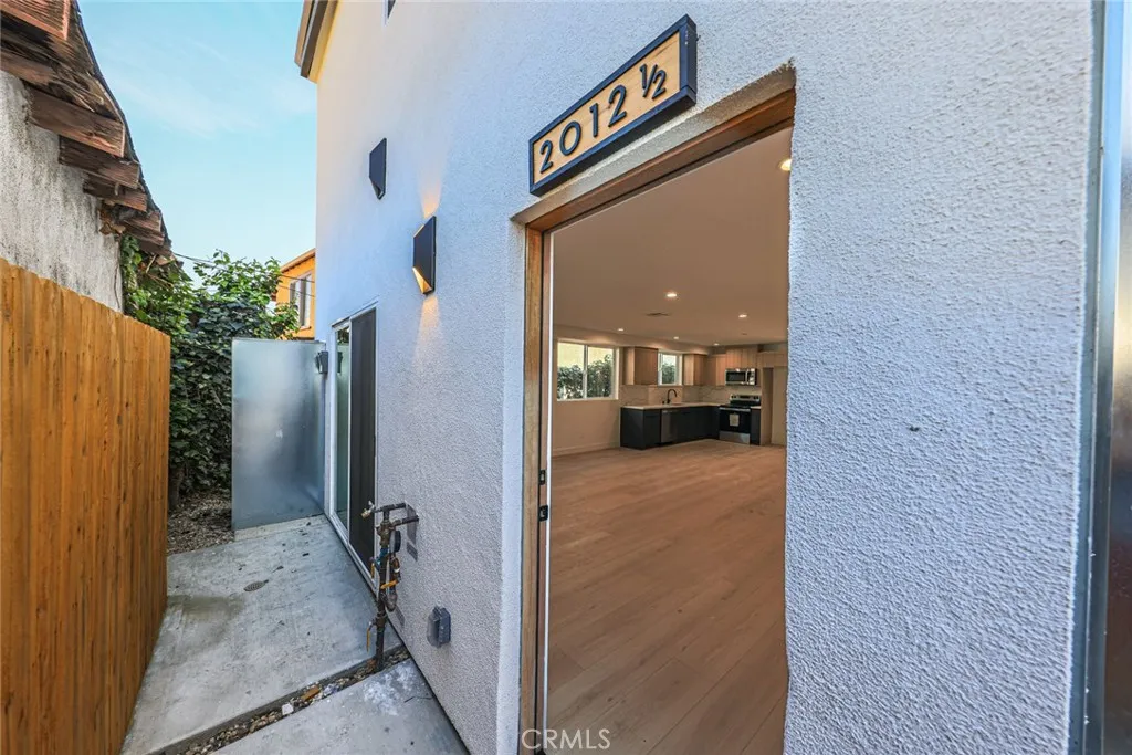 Additional image 6 of 2012 Dunsmuir Avenue Unit B, Los Angeles, CA 90016