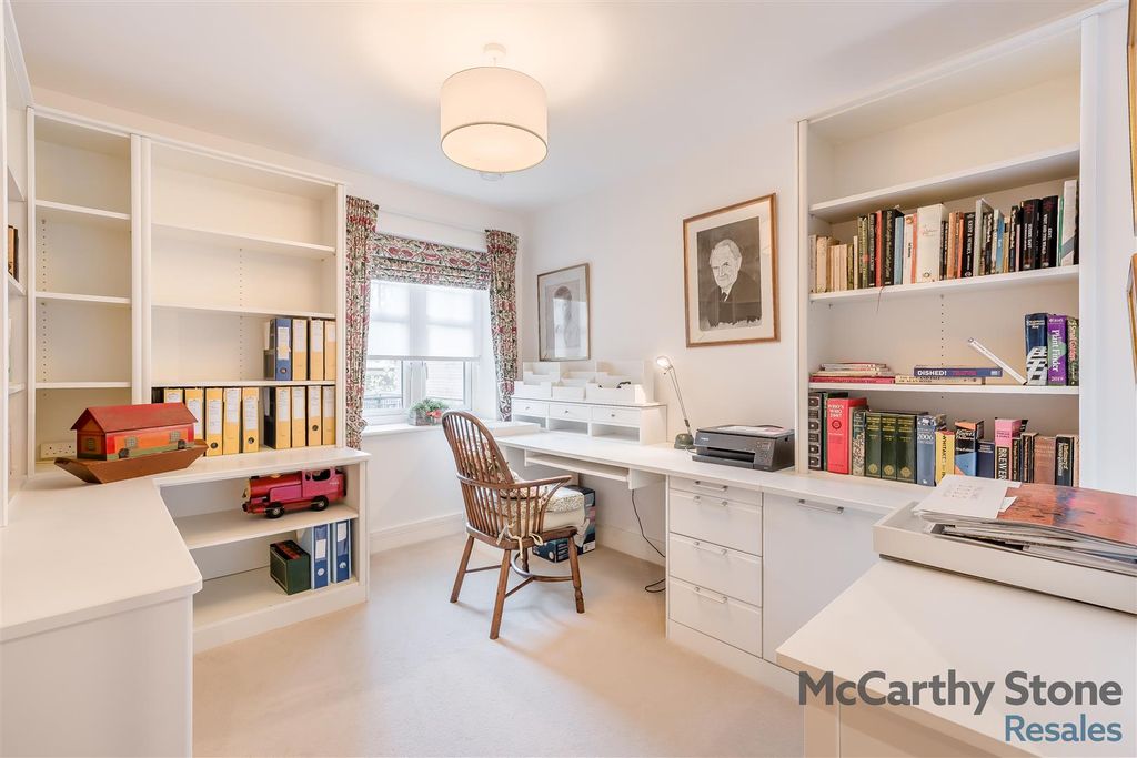 Additional image 13 of 2 bed flat for saleHolmes Place, Crowborough TN6
