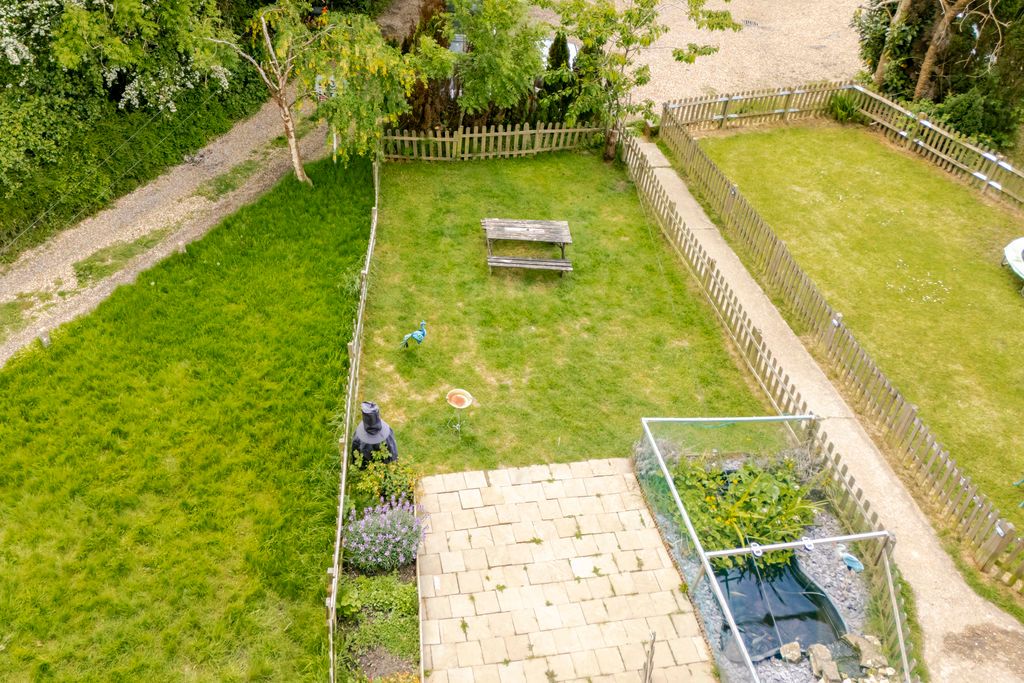 Additional image 12 of 2 bed flat for saleSwaylands Avenue, Crowborough TN6