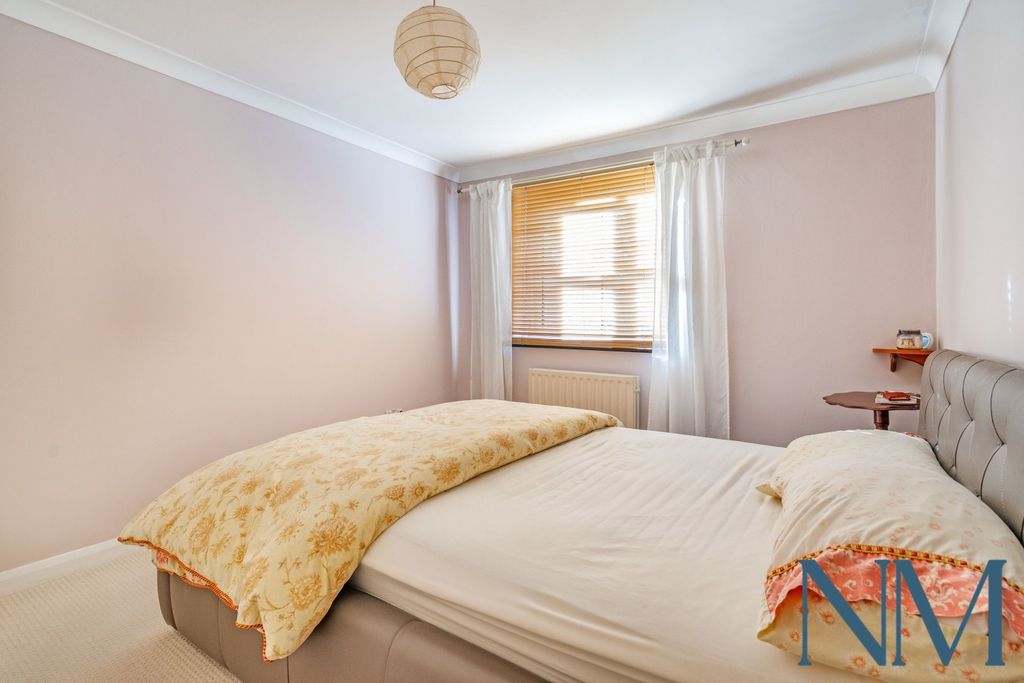 Additional image 5 of 2 bed flat for saleMill Lane, Crowborough TN6