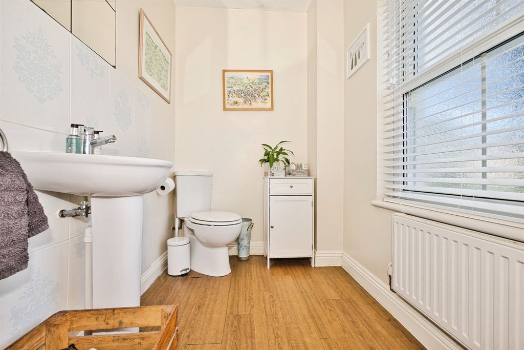 Additional image 19 of 5 bed detached house for saleOak Drive, Crewkerne TA18