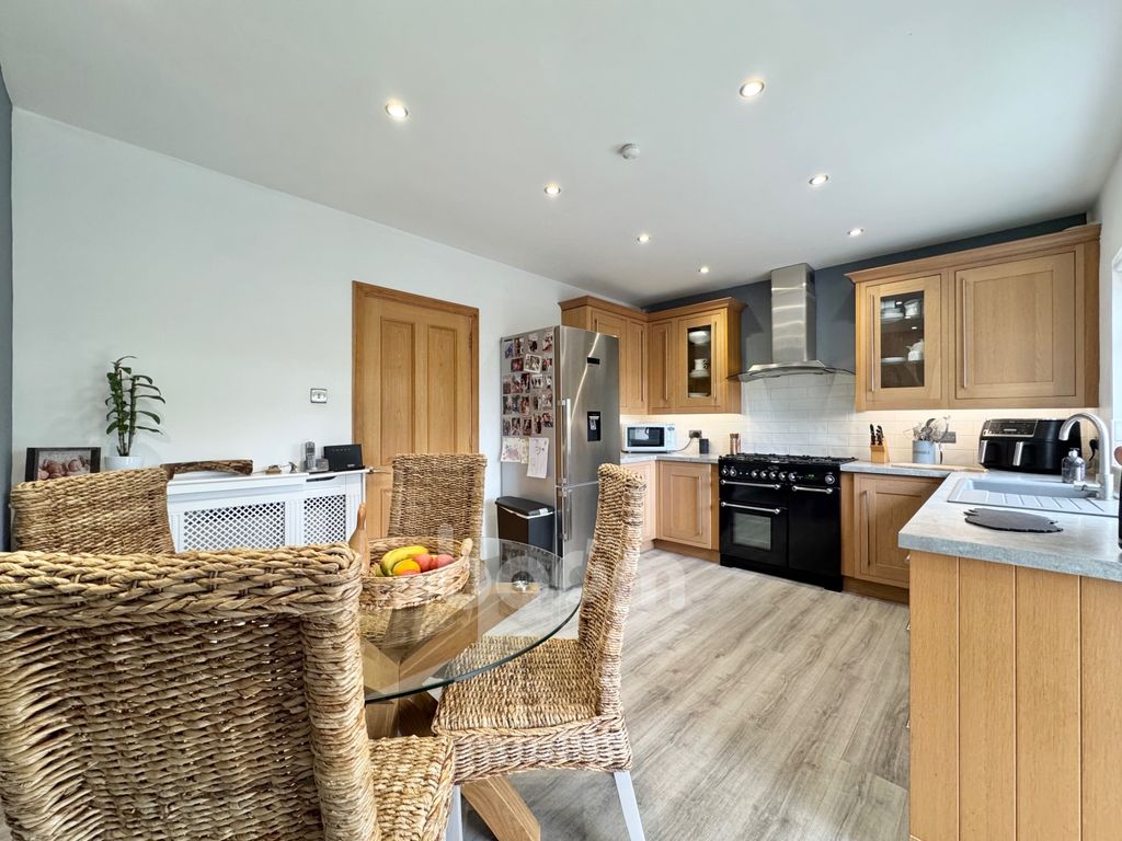 Additional image 15 of 3 bed detached bungalow for saleCourthill Street, Dalry KA24