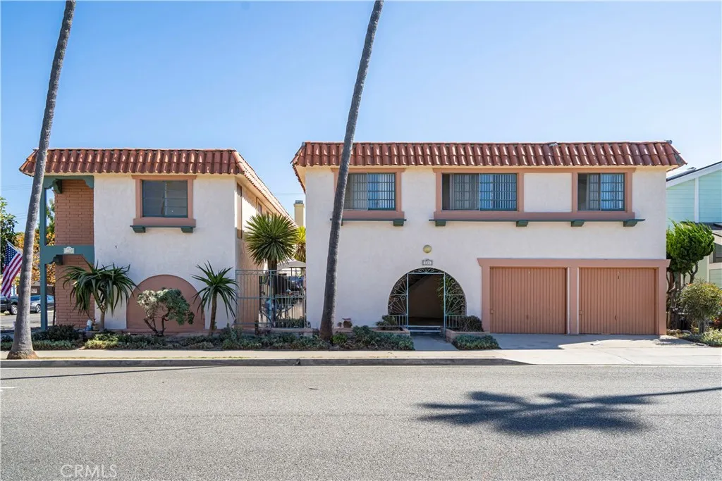 144 11th St Unit A, Seal Beach, CA 90740 photo 2