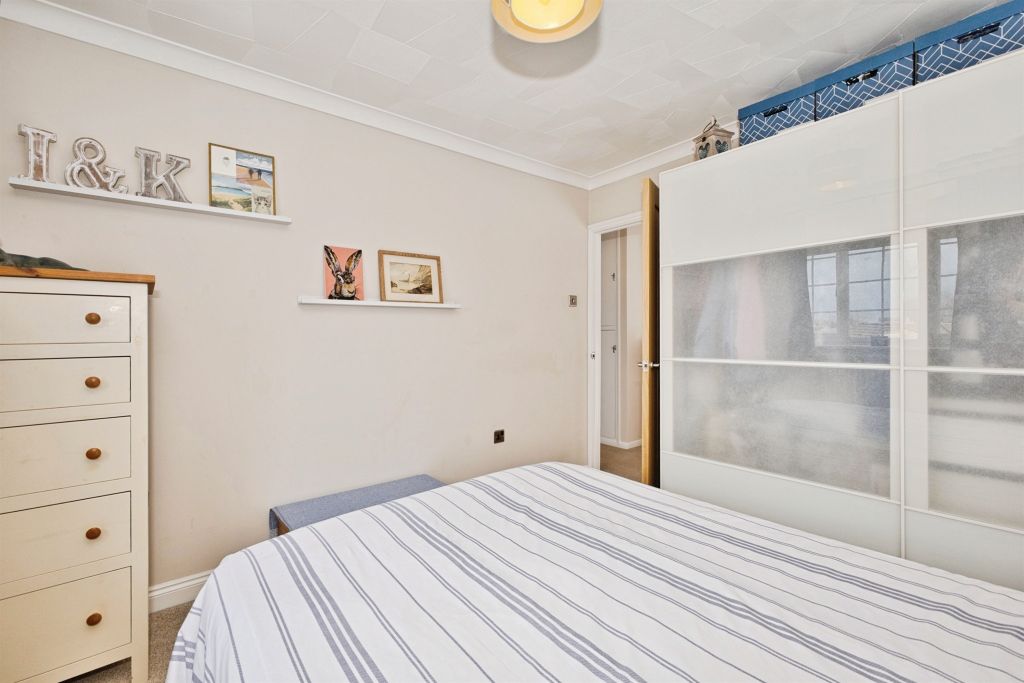 Additional image 13 of 3 bed detached house for saleLaburnum Crescent, Crewkerne TA18