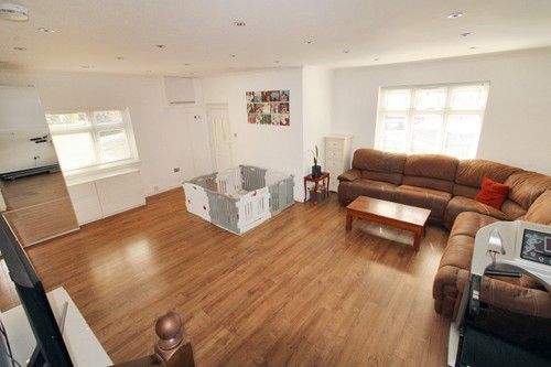 Additional image 6 of 4 bed bungalow for saleManor Road, Dagenham RM10