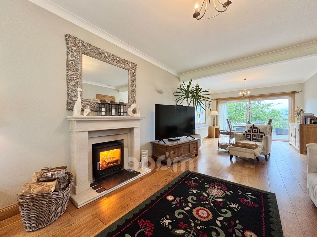 Additional image 2 of 3 bed detached bungalow for saleCourthill Street, Dalry KA24