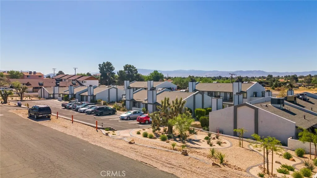 19087 Allegheny Rd, Apple Valley, CA 92307 photo 5