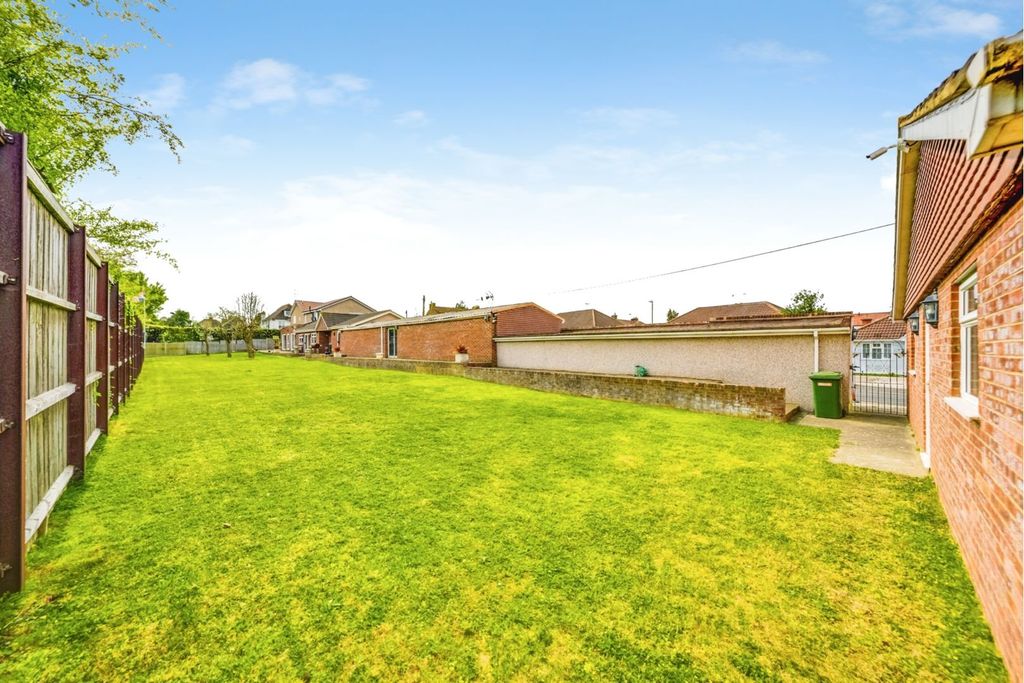 Additional image 23 of 5 bed detached house for saleBrentfield Road, Dartford DA1