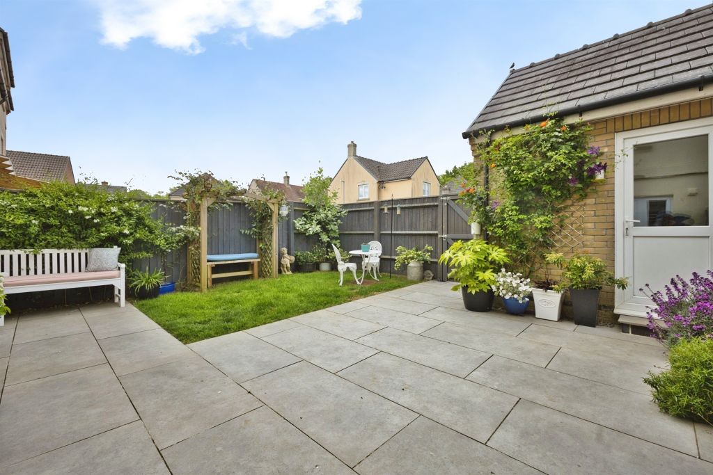 Additional image 15 of 5 bed terraced house for saleOak Drive, Crewkerne TA18