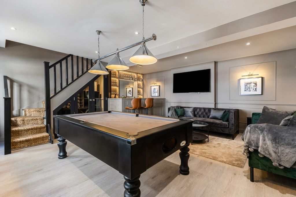 Additional image 14 of 5 bed detached house for saleBeech Avenue, South Croydon CR2