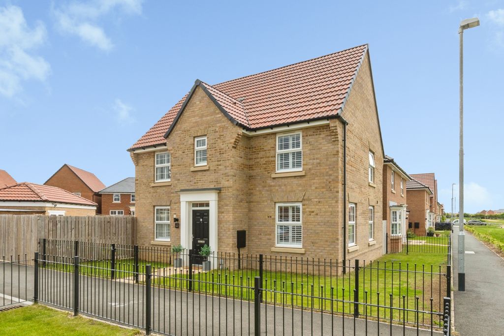 4 bed detached house for saleTurners View, Darlington DL2
