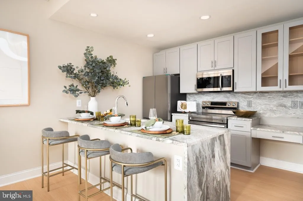 2301 John F Kennedy Boulevard Unit 402, Philadelphia, PA 19103 photo 4