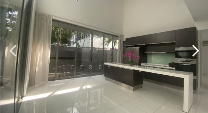 3 Storey Modern Designed Bungalow House 5 Bedrooms En-Suite, Walking distance to Botanic Gardens photo 4