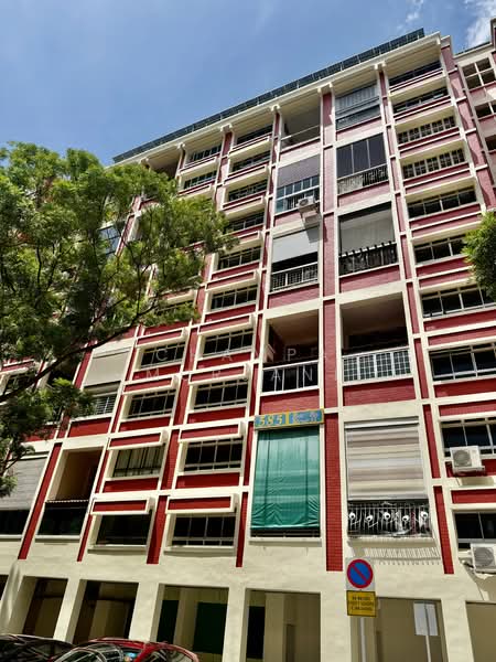 584 Pasir Ris Street 53 photo 2