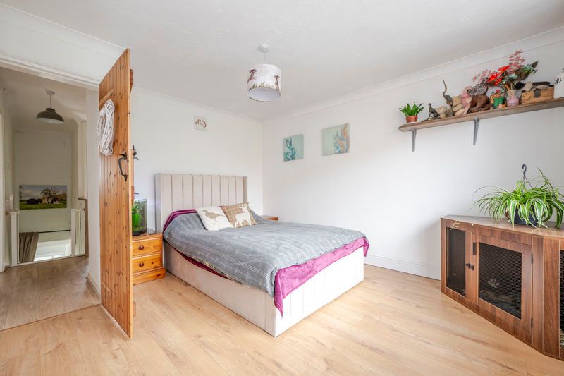 Additional image 6 of 2 bed flat for saleSwaylands Avenue, Crowborough TN6