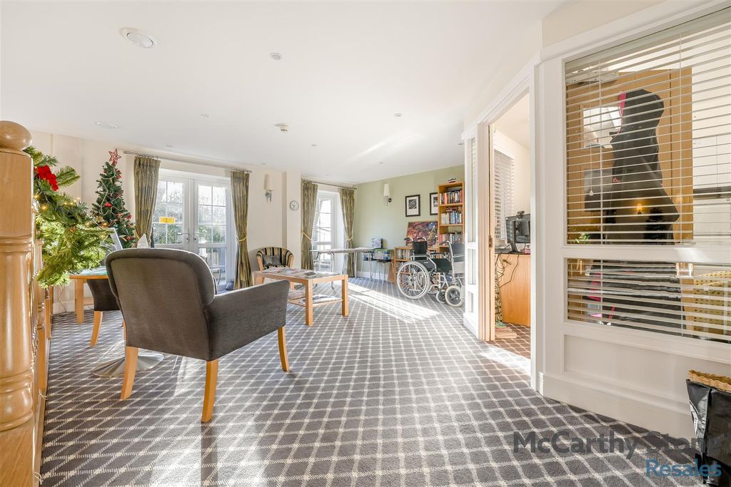 Additional image 20 of 2 bed flat for saleHolmes Place, Crowborough TN6