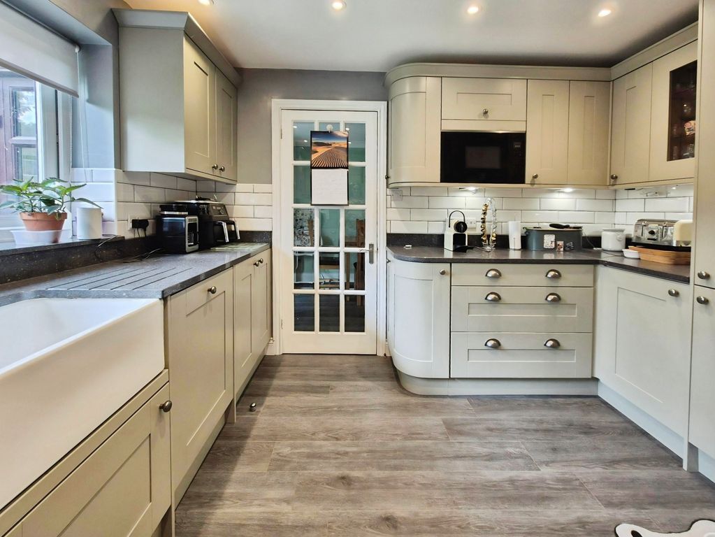 Additional image 4 of 4 bed detached house for saleFox Meadows, Crewkerne TA18