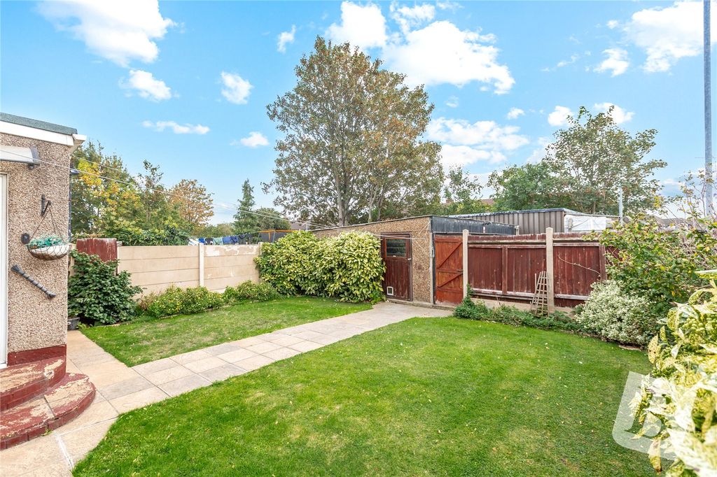 Additional image 26 of 5 bed end terrace house for saleSecond Avenue, Dagenham RM10