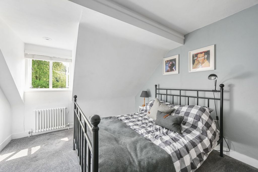 Additional image 5 of 5 bed detached house for saleGreen Lane, Crowborough TN6