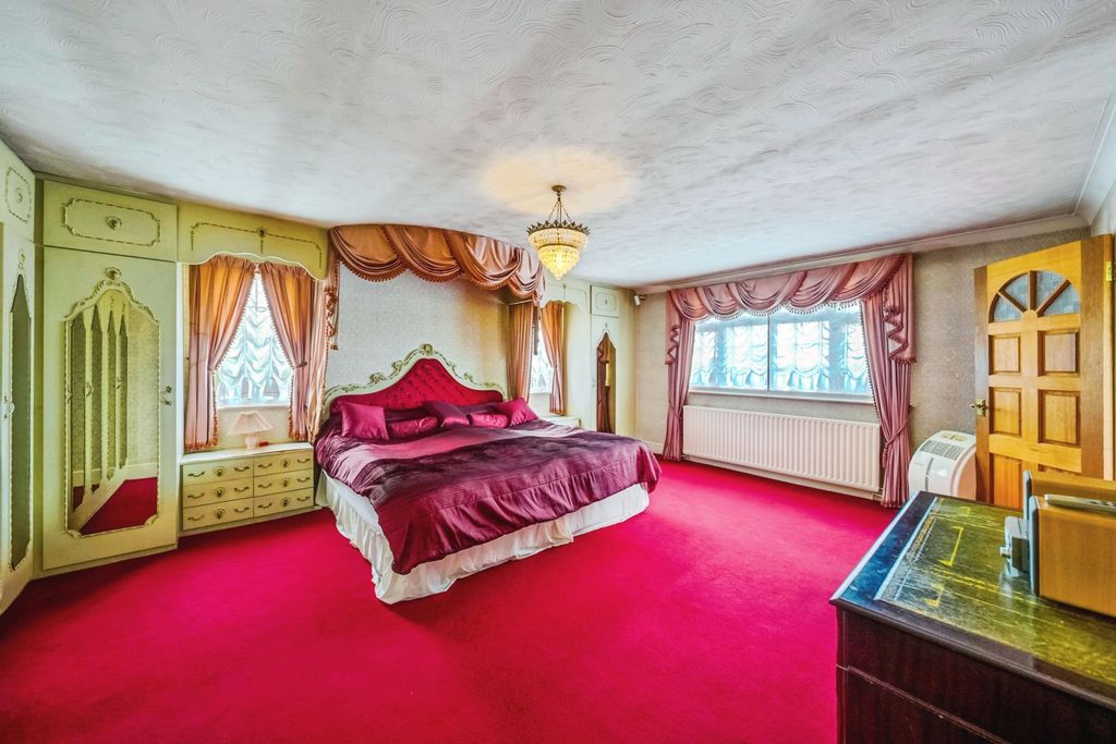 Additional image 15 of 5 bed detached house for saleBrentfield Road, Dartford DA1