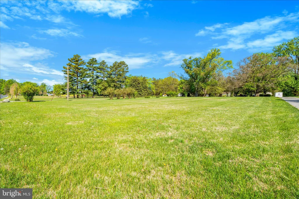 5301 Brookeville Road, Gaithersburg, MD 20882