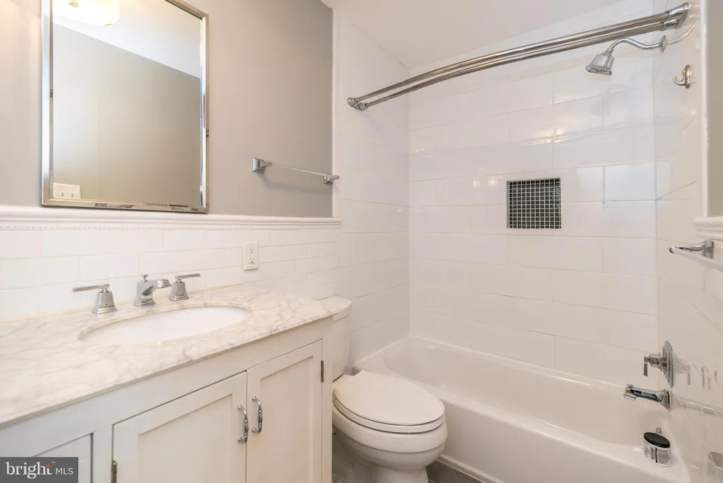 Additional image 17 of 2407 Noras Court Unit 2407, North Wales, PA 19454